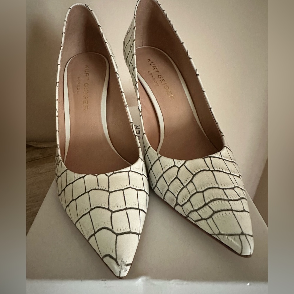 Kurt Geiger Britton 90 white croc print courts